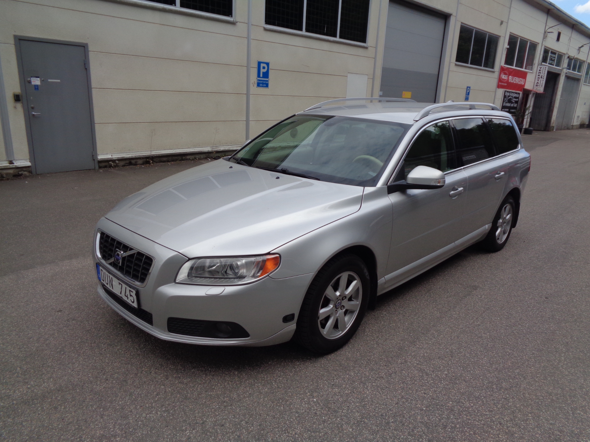 Volvo V70 2.0F Summum Euro 4 2008, bild 2/45
