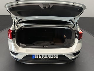 SUV Volkswagen T-Roc 11 av 12