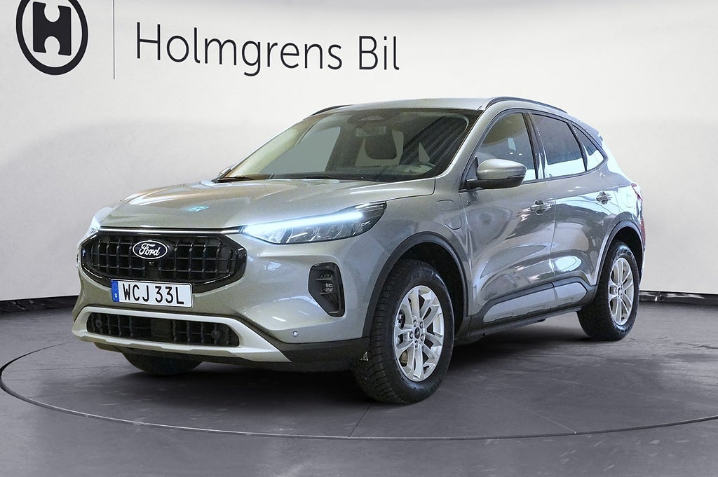 Ford Kuga 0,65% ränta Active 2.5 Plug-In Hybrid FWD 243hk CVT Inkl. Vinter