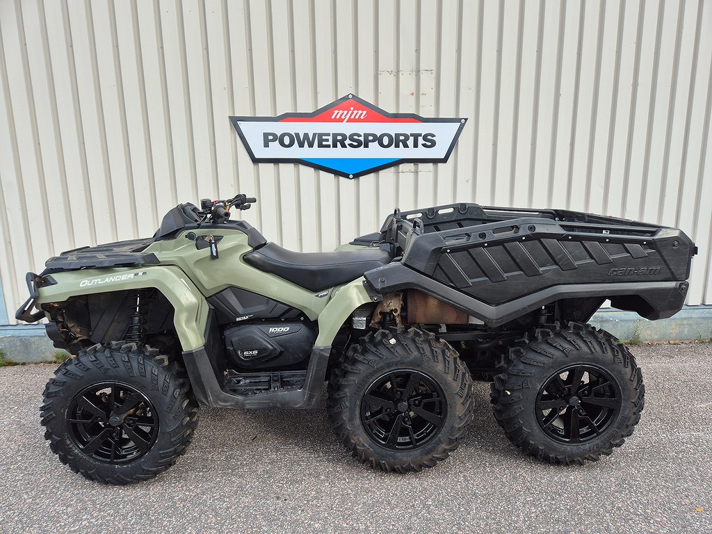 Can-Am Outlander 6x6 Pro 1000 Moms! 