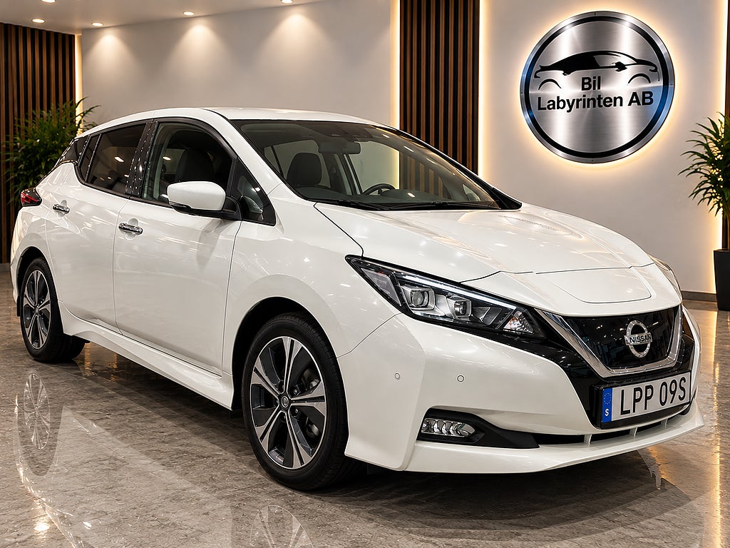 Nissan Leaf SOH 94 % / e+ 62 kWh / 217 hk / 1 ägare / Full service