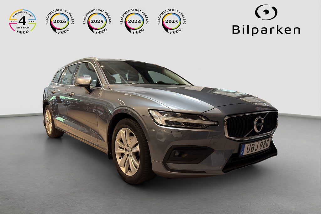 Volvo V60 B4 Geartronic | Momentum | H/K | Navigation | Dragkrok