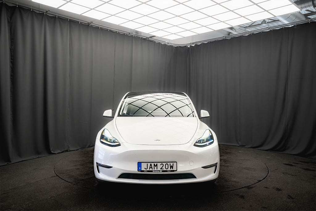 Tesla Model Y Performance AWD DRAG PANO 21' LÄDER 93%SoH 1-ÄGARE MOMS