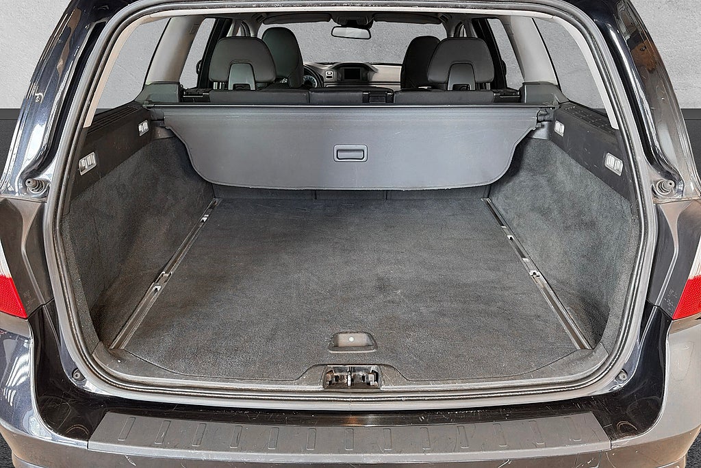 Volvo V70 D3 Geartronic Kinetic 1-Ägare FULLSERVAD