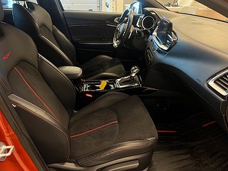 Kia ProCeed GT 1.6 204hk Navi/Drag/Kamera/JBL/MoK/Rattvärme
