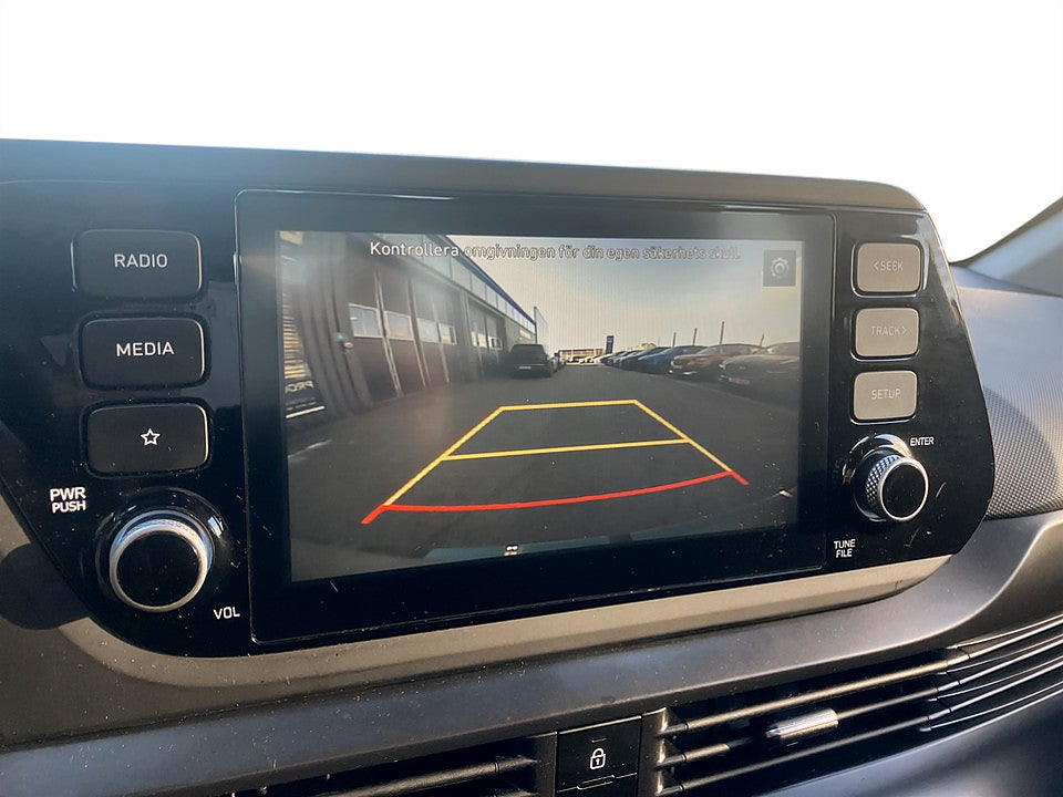 Bild på Hyundai i20 Essential 1.2 MPi 84hk B-KAMERA RATTVÄRME