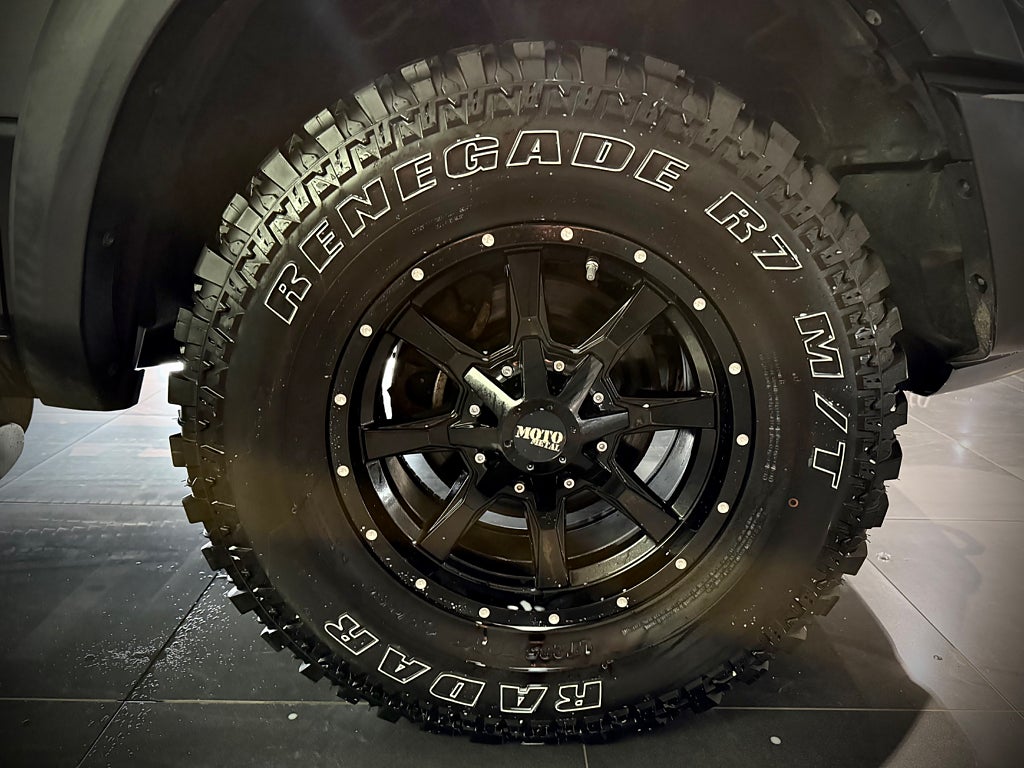 Dodge RAM 1500 Rebel 5,7 L Mkt fin o låga mil 4 X 4  394 hk - bild 18