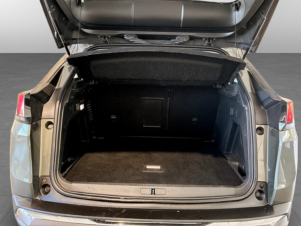 Bild på Peugeot 3008 Active 1.2 PT 130hk DRAG BACKSENSORER