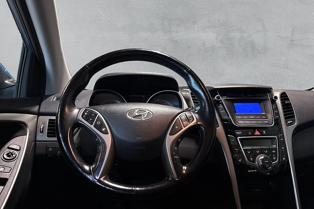 Hyundai i30 Kombi 1.6 CRDi Business 1-Ägare Välservad