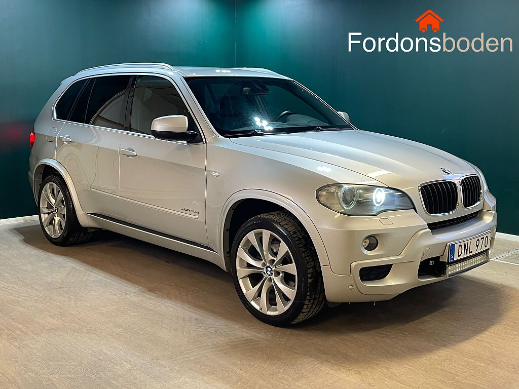 BMW X5 xDrive30d 7-Sits M-Sport Drag Skinn Navi 235hk