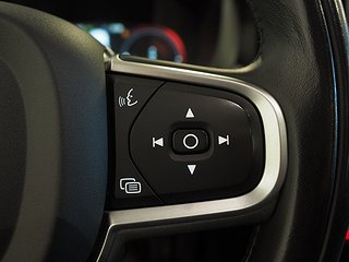 SUV Volvo XC60 17 av 24