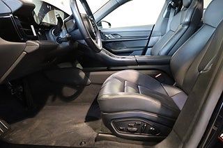 Sportkupé Porsche Taycan 12 av 31