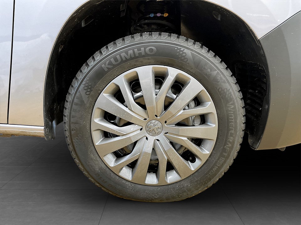 Bild på Peugeot Partner PRO+ BHDi Aut L1 DRAG WEBASTO LÅG MIL 130hk