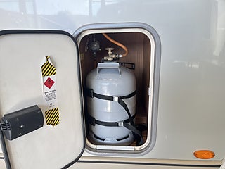 Husbil-integrerad Bürstner AVIANO I 684 P 7 av 22