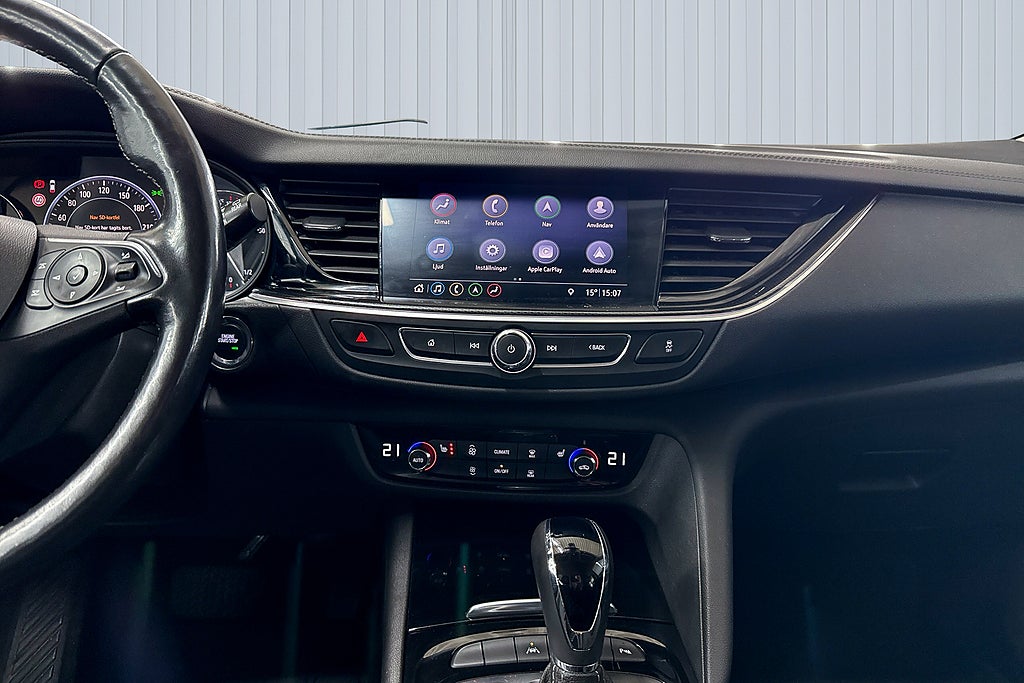 Opel Insignia 2021