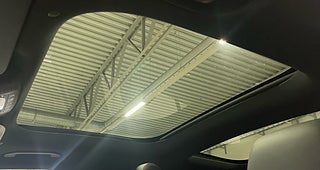 SUV Mercedes-Benz EQA 7 av 14