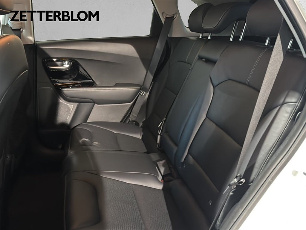 SUV Kia Niro 9 av 16