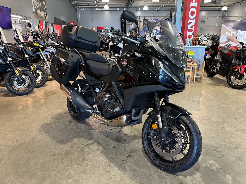 Honda NT1100D DCT 