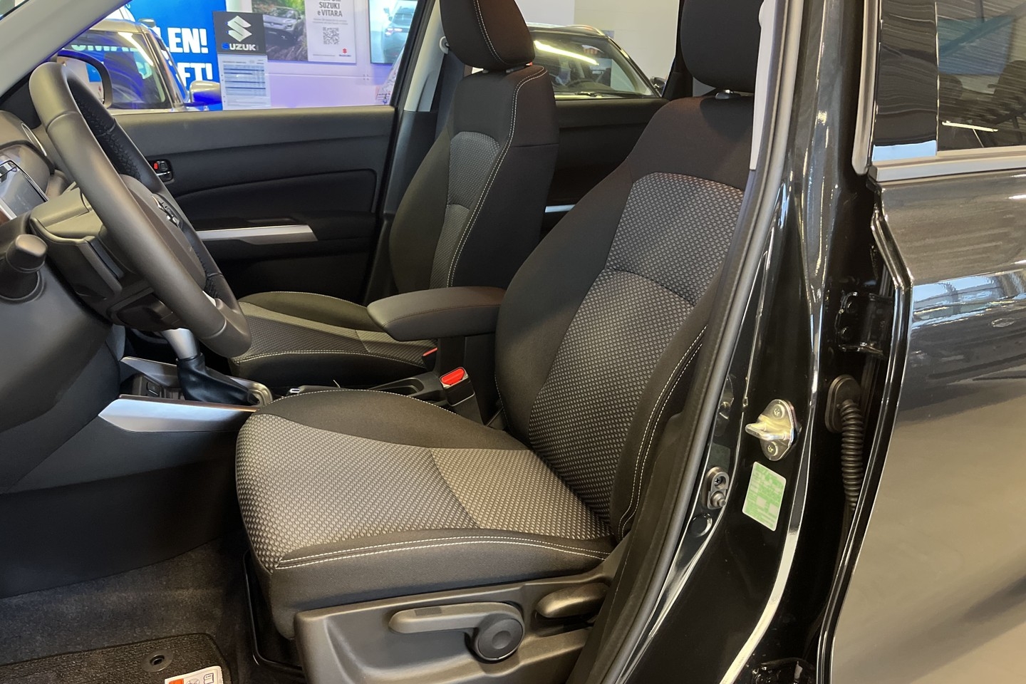 Suzuki Vitara 2026, bild 7/10