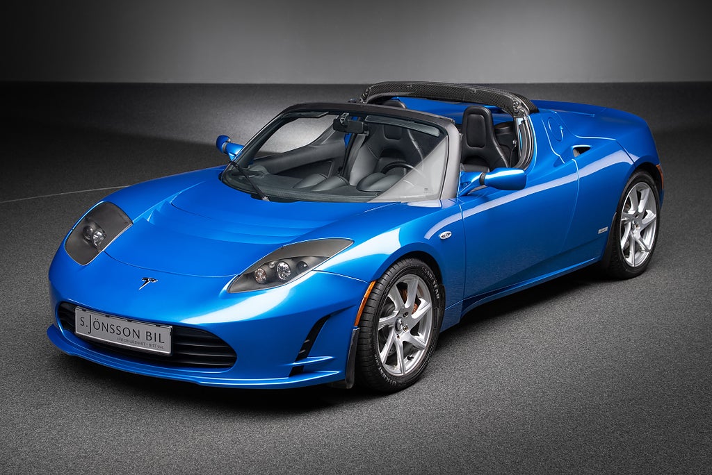 Tesla Roadster Facelift