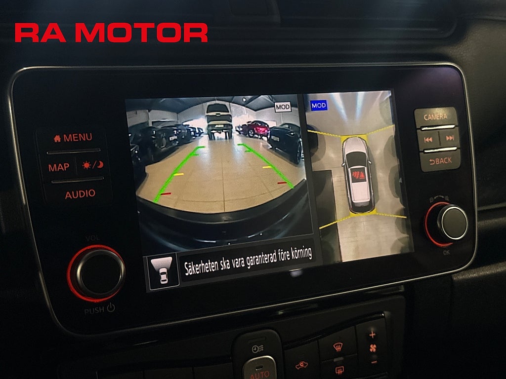 Nissan Leaf N-Connecta 40kWh | Värmepump | 360° Kamera | Moms | Nav 2022