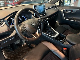 Toyota RAV4 Plug-in Hybrid 306hk Drag/Kamera/Takräcke/S&V