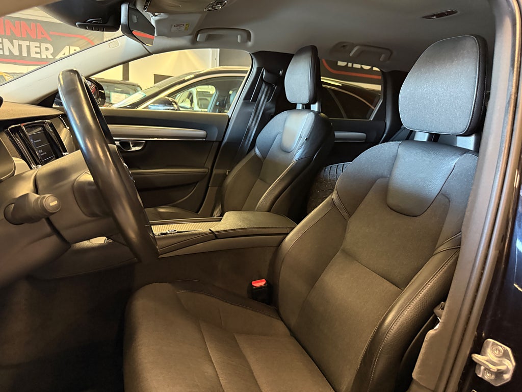 Volvo V90 2018 - miniatyr 14