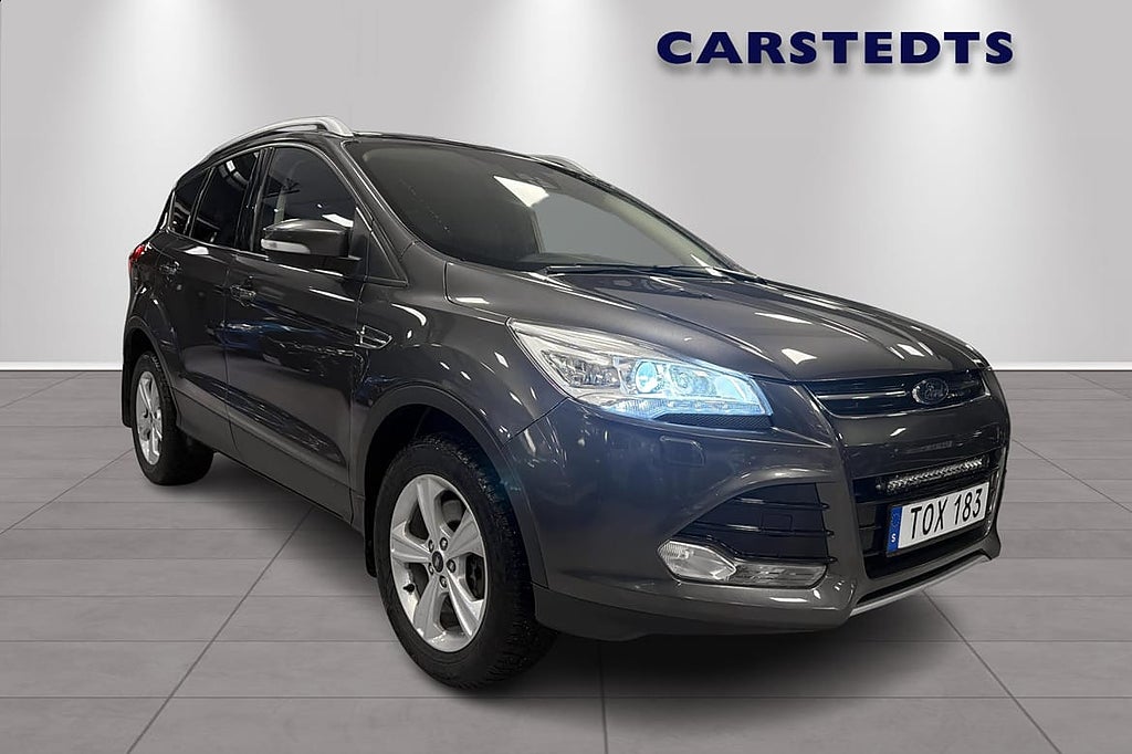 Ford Kuga 2.0 TDCi 150hk AWD Titanium M-Värm Kamera Drag