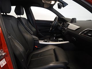 Halvkombi BMW 118I 10 av 20