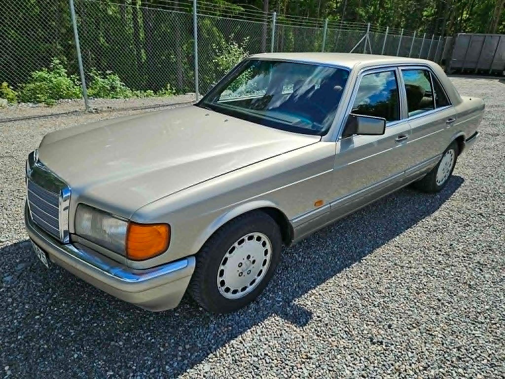 Mercedes-Benz 300 SE Mycket fint skick Finans från 940:-/mån