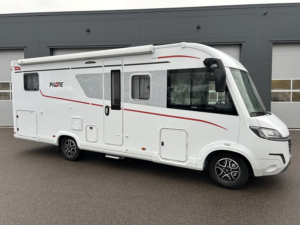 Pilote G740 FGJ Evidence Låga långbäddar