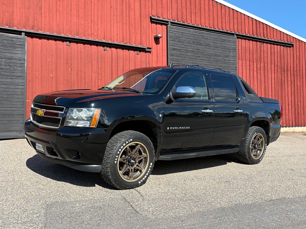 Chevrolet Avalanche LTZ 5.3 V8 E85 4WD Hydra-Matic