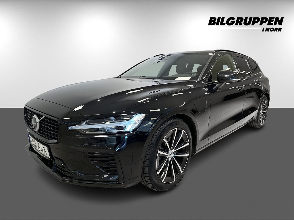 Volvo V60 T6 Plug-in Hybrid AWD Plus Dark Edition (Drag, V-hjul)