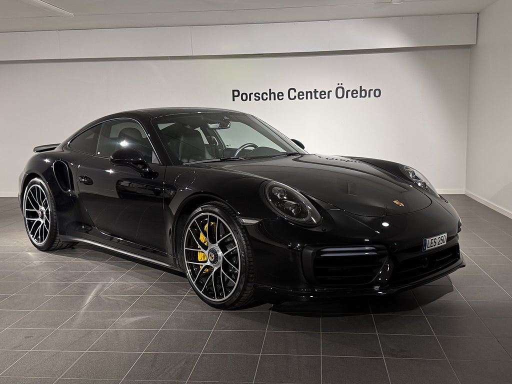 Porsche 911 Turbo S