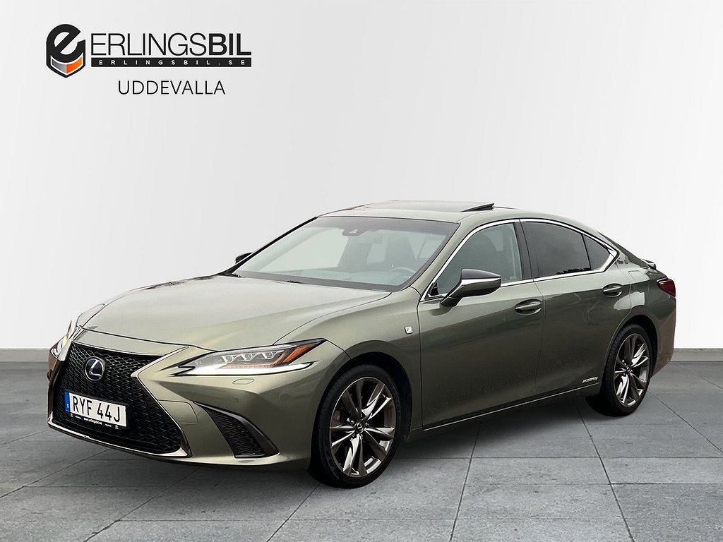 Lexus ES 300h F-SPORT TAKLUCKA MARK LEVINSON V-HJUL