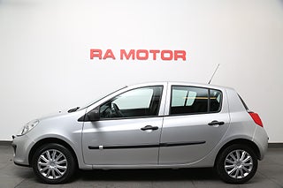 Halvkombi Renault Clio 3 av 23