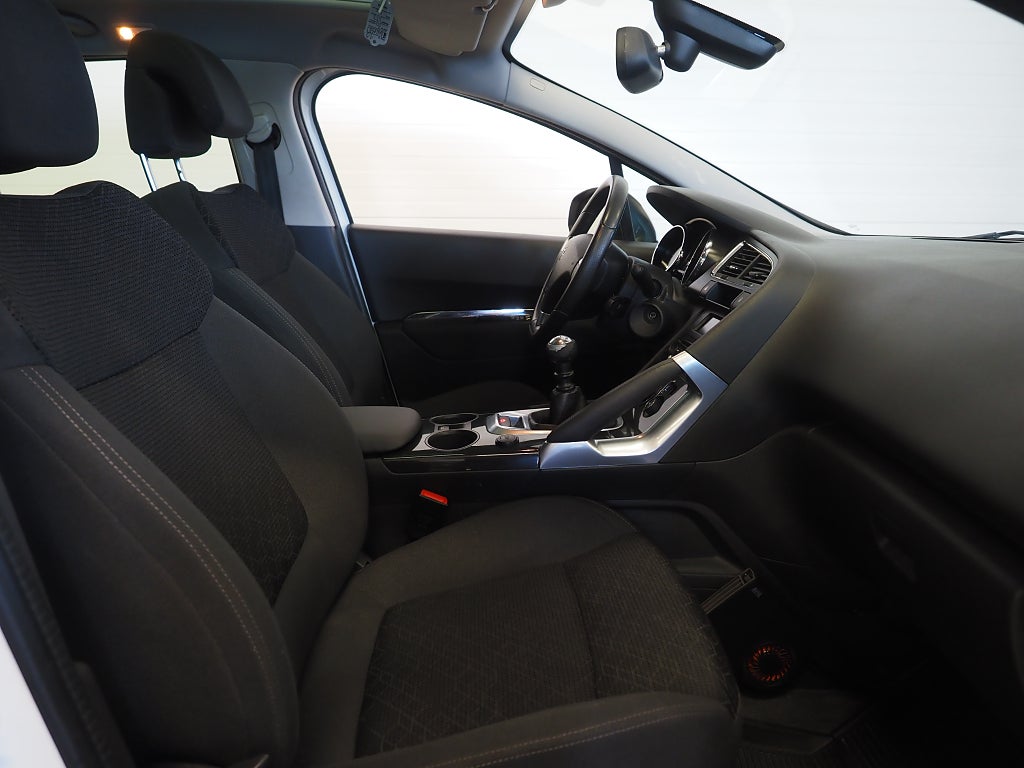 Peugeot 3008 1.2 e-THP 130hk | Pano | Drag | P-Sen | 2016