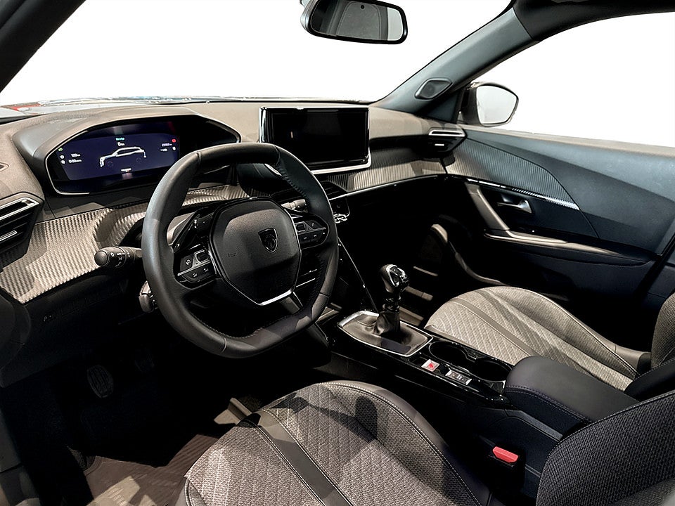 Bild på Peugeot 2008 Limited Edition 1.2 PT 130hk DRAGKROK