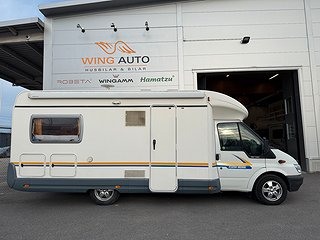 Husbil-halvintegrerad Eura Mobil P672 SB 1 av 18