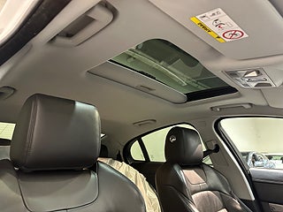 Jaguar XF 3.0 V6 AWD Taklucka Kamera GPS Meridian S/V-hjul