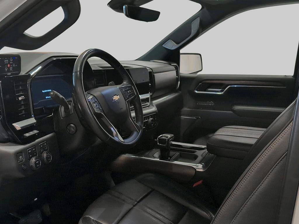 Chevrolet Silverado 1500 High Country 3.0 Duramax diesel 281 hk LÅNGFLAK