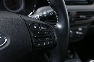 Halvkombi Hyundai i10 11 av 20