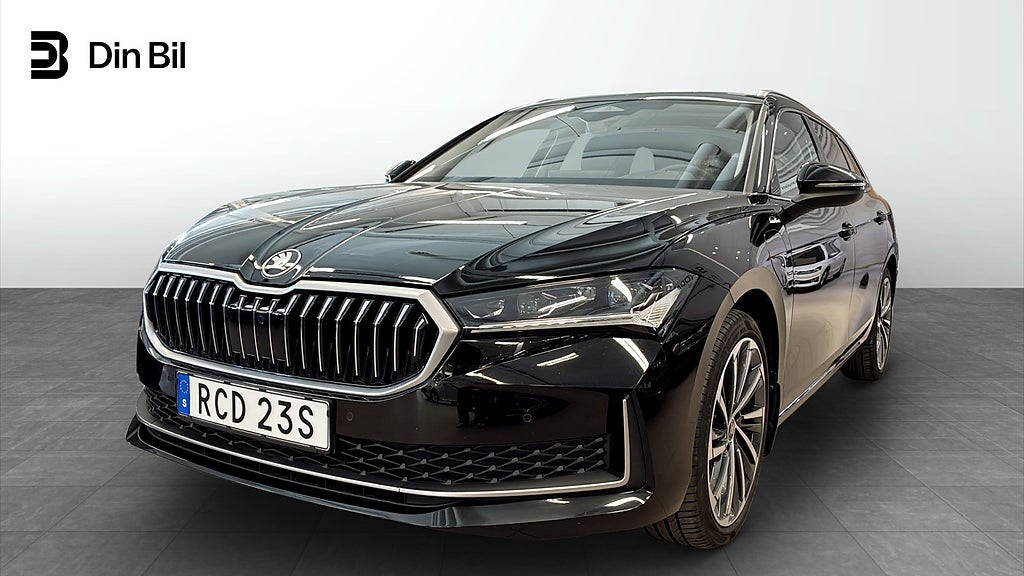 Skoda Superb Combi L&K 1,5 TSI iV 204 hk DSG | Drag