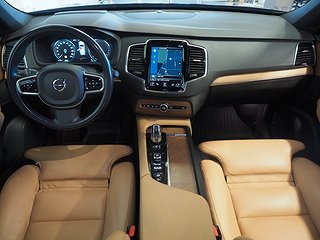SUV Volvo XC90 15 av 27