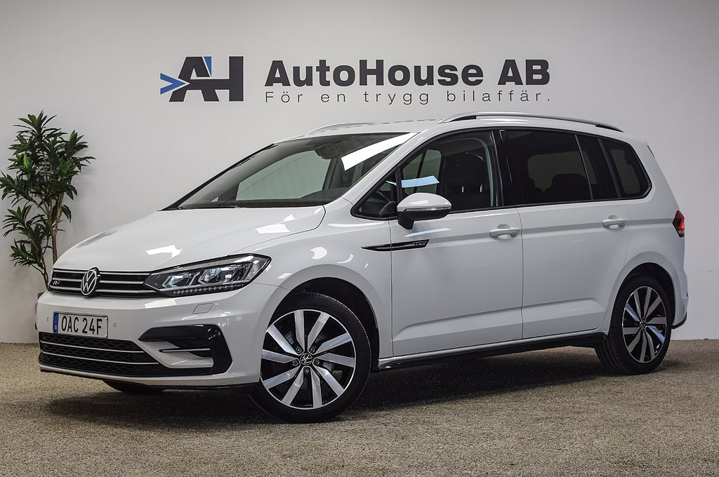 Volkswagen Touran 1.5 TSI 150HK 7-sits R Line Plus Värmare Drag 