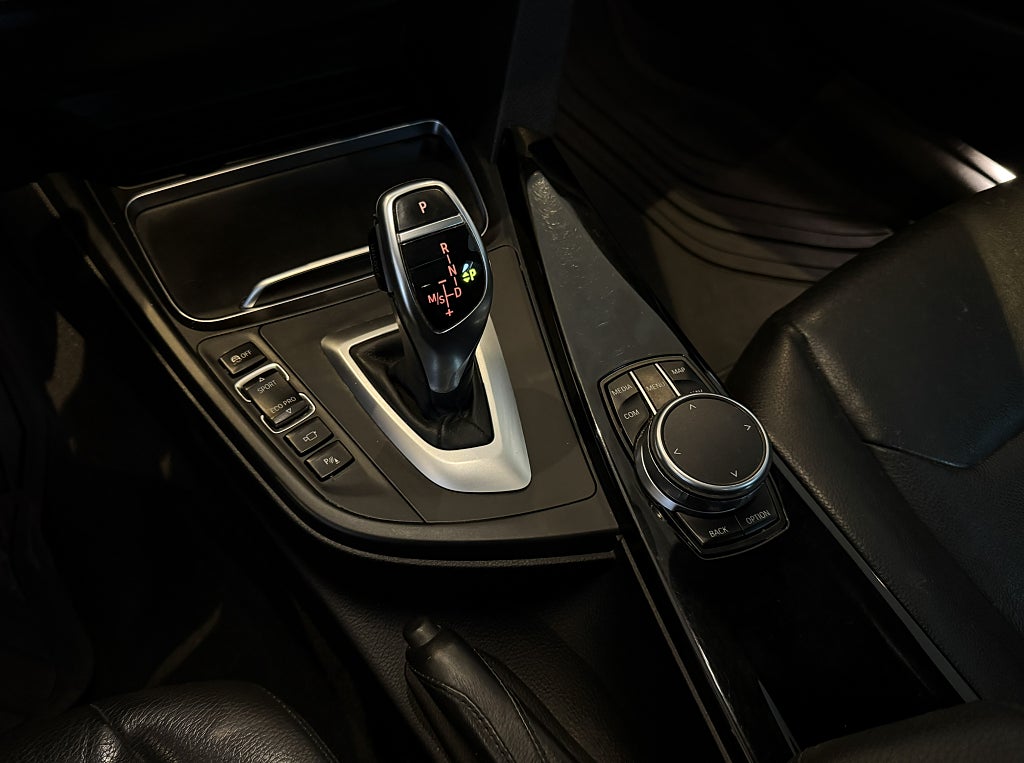 BMW 335 d xDrive Gran Turismo  LUXURY HDU PANORAM DRAG H/K GPS