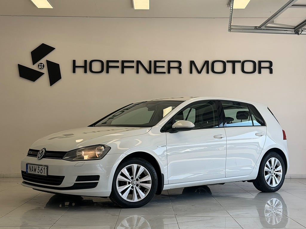 Volkswagen Golf 5-dörrar 1.6 TDI DPF BlueMotion Base Bluetooth PDC 