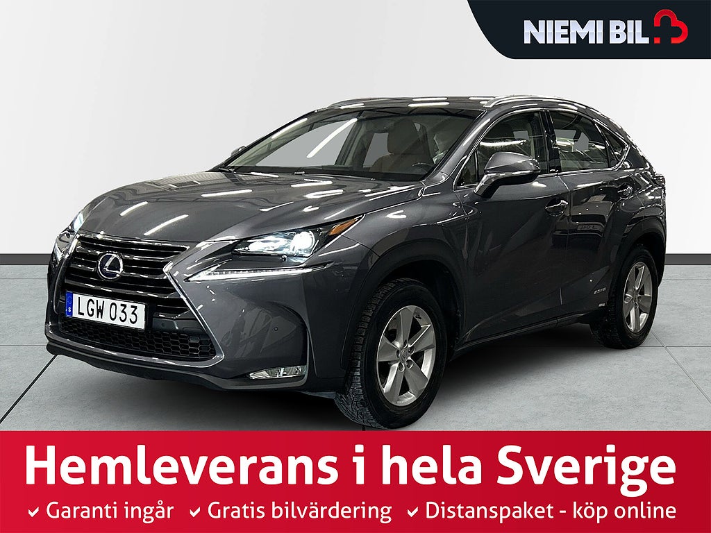 Lexus NX 300h AWD 2.5 E-CVT Business S&V-hjul/Skinn/Kamera/Drag