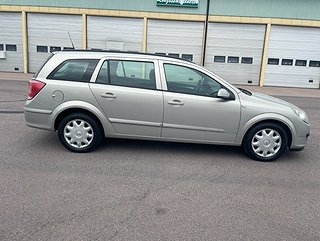 Opel Astra Caravan 1.8 Automat 125hk Ny besiktad Nyservad (XFD766