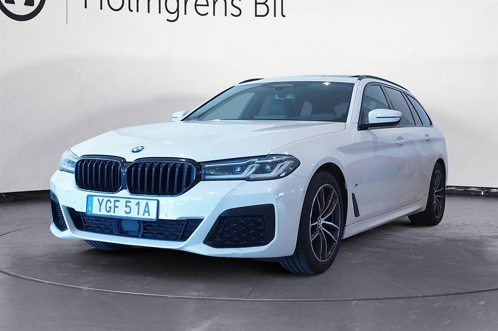 BMW 520 d xDrive Touring M-Sport Innov Pano DAP Laser hk Värmare | Ränta